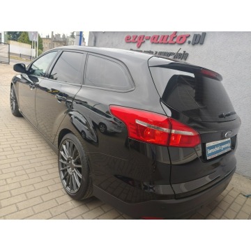 Ford Focus  Kombi 2016,  2.0 diesel - Na sprzedaż za 33 900 zł - Zgierz - zdjęcie 5