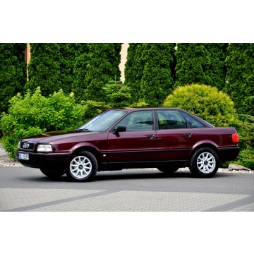 Audi 80  Sedan/Limuzyna 1993,  1.9 diesel - Na sprzedaż za 11 900 zł - Ostrów Mazowiecka - zdjęcie 3