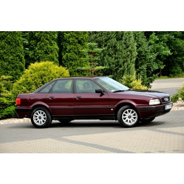 Audi 80  Sedan/Limuzyna 1993,  1.9 diesel - Na sprzedaż za 11 900 zł - Ostrów Mazowiecka - zdjęcie 10