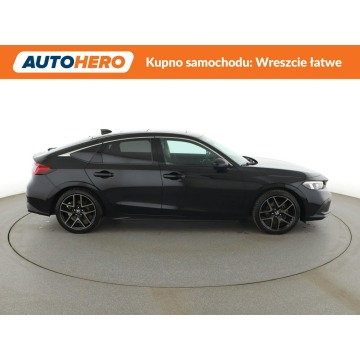Honda Civic  Sedan/Limuzyna 2023,  2.0 hybryda, automat - Na sprzedaż za 113 500 zł - Warszawa - zdjęcie 9
