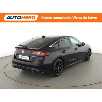 Honda Civic  Sedan/Limuzyna 2023,  2.0 hybryda, automat - Na sprzedaż za 113 500 zł - Warszawa - zdjęcie 7