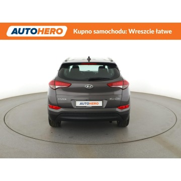 Hyundai Tucson  SUV 2017,  1.6 benzyna - Na sprzedaż za 58 400 zł - Warszawa - zdjęcie 6