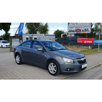 Chevrolet Cruze  Sedan/Limuzyna 2011,  1.8 benzyna - Na sprzedaż za 24 800 zł - Przyszowice - zdjęcie 4