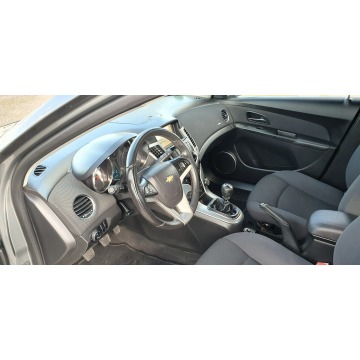 Chevrolet Cruze  Sedan/Limuzyna 2011,  1.8 benzyna - Na sprzedaż za 24 800 zł - Przyszowice - zdjęcie 7
