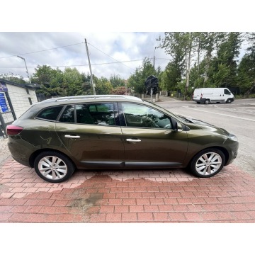 Renault Megane  Kombi 2011,  2.0 benzyna, automat - Na sprzedaż za 25 500 zł - Kobylnica - zdjęcie 5