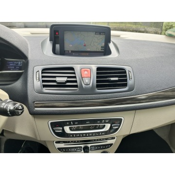 Renault Megane  Kombi 2011,  2.0 benzyna, automat - Na sprzedaż za 25 500 zł - Kobylnica - zdjęcie 9