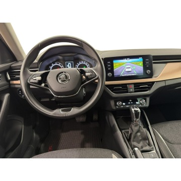 Skoda Scala  Hatchback 2022,  1.5 benzyna, automat - Na sprzedaż za 59 900 zł - Warszawa - zdjęcie 9