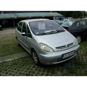 Citroen Xsara Picasso  Minivan/Van 2004,  1.7 benzyna+LPG - Na sprzedaż za 2 700,00 zł - Katowice - zdjęcie 2