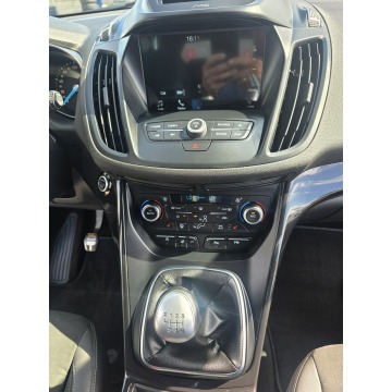Ford Kuga  SUV 2017,  2.0 diesel - Na sprzedaż za 66 900 zł - Gniezno - zdjęcie 5