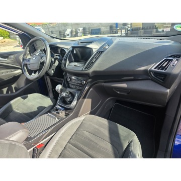 Ford Kuga  SUV 2017,  2.0 diesel - Na sprzedaż za 66 900 zł - Gniezno - zdjęcie 9