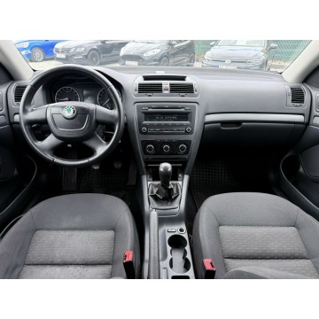 Skoda Octavia  Kombi 2012,  1.6 diesel - Na sprzedaż za 14 900 zł - Wrocław - zdjęcie 4