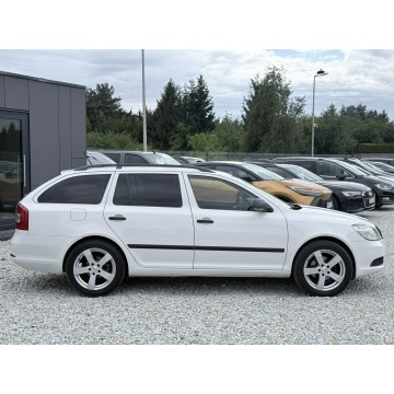 Skoda Octavia  Kombi 2012,  1.6 diesel - Na sprzedaż za 14 900 zł - Wrocław - zdjęcie 10