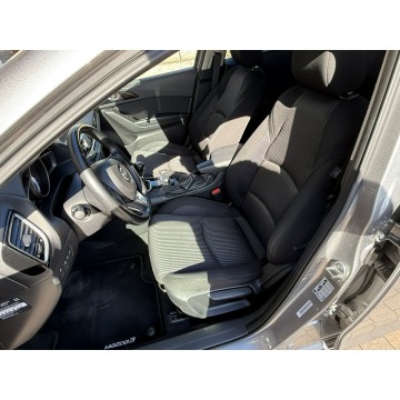 Mazda 3  Hatchback 2015,  2.2 diesel - Na sprzedaż za 16 500 zł - Konradów - zdjęcie 8