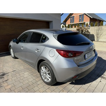 Mazda 3  Hatchback 2015,  2.2 diesel - Na sprzedaż za 16 500 zł - Konradów - zdjęcie 6