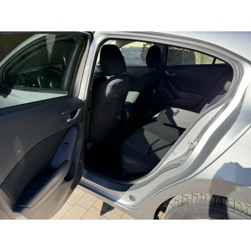 Mazda 3  Hatchback 2015,  2.2 diesel - Na sprzedaż za 16 500 zł - Konradów - zdjęcie 12