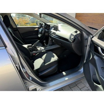 Mazda 3  Hatchback 2015,  2.2 diesel - Na sprzedaż za 16 500 zł - Konradów - zdjęcie 10