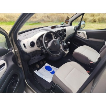 Citroen Berlingo  Minivan/Van 2012,  1.6 benzyna - Na sprzedaż za 22 700 zł - Jarocin - zdjęcie 11