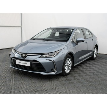 Toyota Corolla  Sedan/Limuzyna 2022,  1.5 benzyna - Na sprzedaż za 63 850 zł - Gdańsk - zdjęcie 2