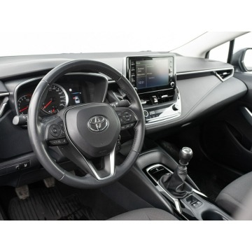 Toyota Corolla  Sedan/Limuzyna 2022,  1.5 benzyna - Na sprzedaż za 63 850 zł - Gdańsk - zdjęcie 6