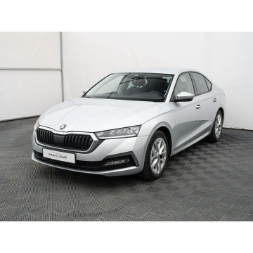 Skoda Octavia  Sedan/Limuzyna 2023,  1.5 benzyna - Na sprzedaż za 74 850 zł - Gdynia - zdjęcie 2
