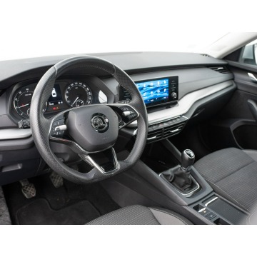 Skoda Octavia  Sedan/Limuzyna 2023,  1.5 benzyna - Na sprzedaż za 74 850 zł - Gdynia - zdjęcie 6