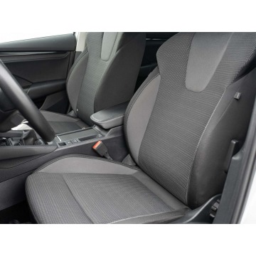 Skoda Octavia  Sedan/Limuzyna 2023,  1.5 benzyna - Na sprzedaż za 74 850 zł - Gdynia - zdjęcie 11