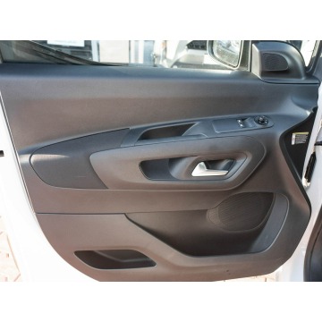 Opel Combo  Minivan/Van 2024,  1.5 diesel - Na sprzedaż za 85 840 zł - Gdynia - zdjęcie 9