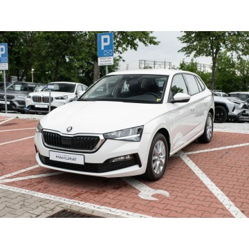 Skoda Scala  Hatchback 2022,  1.0 benzyna - Na sprzedaż za 53 840 zł - Gdynia - zdjęcie 2