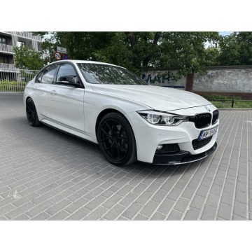 BMW Seria 3  Sedan/Limuzyna 2016,  3.0 benzyna, automat - Na sprzedaż za 119 990 zł - Warszawa - zdjęcie 2