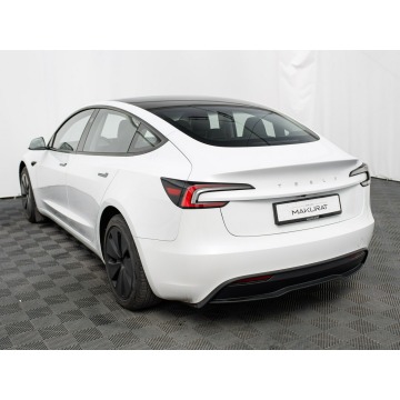 Tesla Model 3  SUV 2024 elektryczny, automat - Na sprzedaż za 162 850 zł - Gdańsk - zdjęcie 4