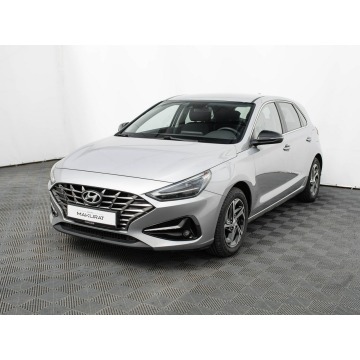 Hyundai i30  Hatchback 2022,  1.5 benzyna - Na sprzedaż za 51 850 zł - Gdynia - zdjęcie 2
