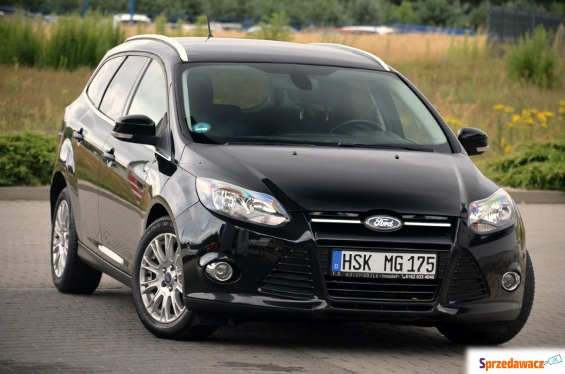 Ford Focus  Kombi 2012,  1.0 benzyna - Na sprzedaż za 15 900 zł - Ostrów Mazowiecka