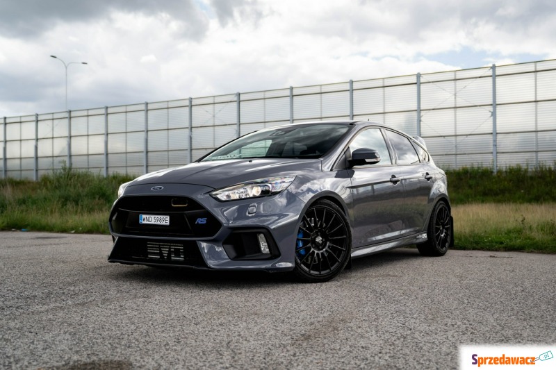 Ford Focus  Hatchback 2017,  2.3 benzyna - Na sprzedaż za 129 900 zł - Warszawa