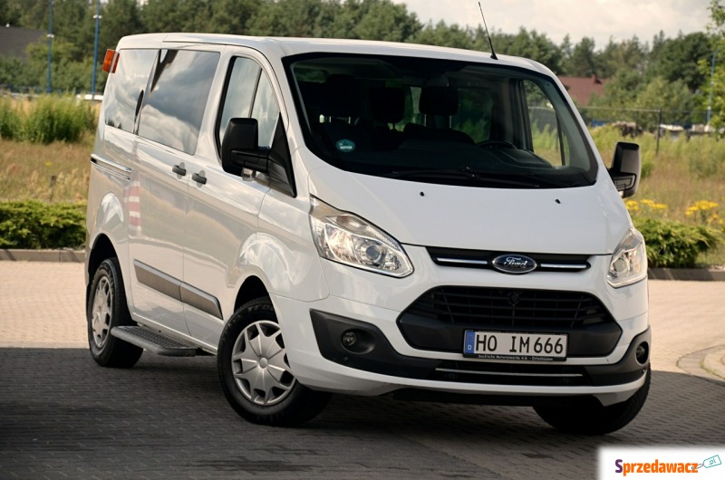 Ford Transit Custom  Bus 2016,  2.0 diesel - Na sprzedaż za 45 900 zł - Ostrów Mazowiecka