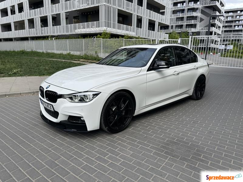 BMW Seria 3  Sedan/Limuzyna 2016,  3.0 benzyna, automat - Na sprzedaż za 119 990 zł - Warszawa
