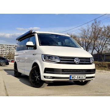 Volkswagen   Minivan/Van 2019,  2.0 diesel, automat - Na sprzedaż za 189 999 zł - Warszawa - zdjęcie 3