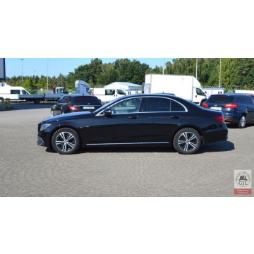 Mercedes - Benz E-klasa 2019 diesel - Na sprzedaż za 111 659 zł - Gdańsk - zdjęcie 2