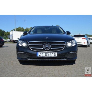 Mercedes-Benz E 220 [14759]