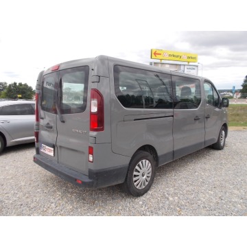 Renault Trafic  Kombi 2019 diesel - Na sprzedaż za 74 700 zł - Dębica - zdjęcie 3