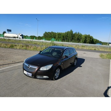 Opel Insignia  Kombi 2013,  2.0 diesel - Na sprzedaż za 21 800 zł - Lipówki - zdjęcie 2