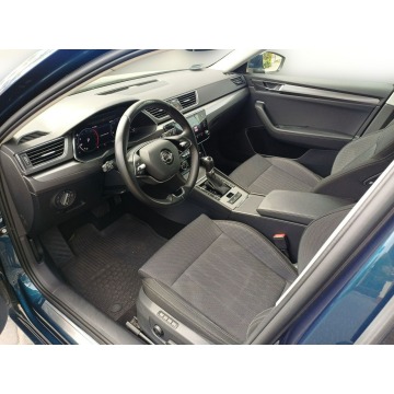 Skoda Superb  Kombi 2022,  2.0 diesel, automat - Na sprzedaż za 94 900 zł - Toruń - zdjęcie 10