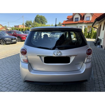 Toyota Verso  Minivan/Van 2017,  1.6 diesel - Na sprzedaż za 37 900 zł - Orzech - zdjęcie 8