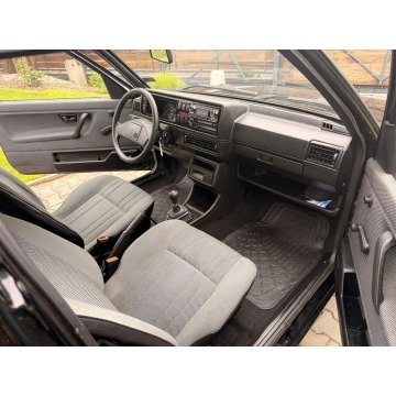 Volkswagen Golf  Hatchback 1991,  1.6 benzyna - Na sprzedaż za 9 900,00 zł - Mysłowice - zdjęcie 11