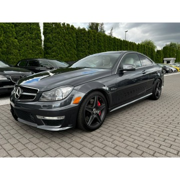 Mercedes C 63 AMG - COUPE Performance  Panorama Harman/Kardon Kamera ILS
