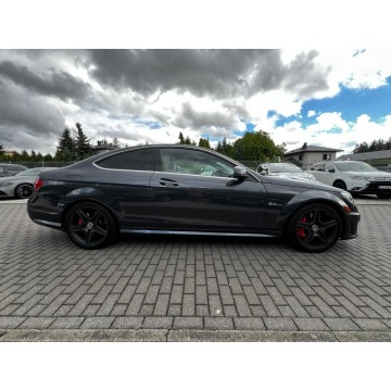 Mercedes - Benz C-klasa  Coupe/Sportowy 2012,  6.2 benzyna, automat - Na sprzedaż za 114 900 zł - Baranowo - zdjęcie 4