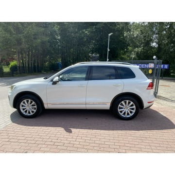 Volkswagen Touareg  Kombi 2013,  3.0 diesel, automat - Na sprzedaż za 39 900 zł - Słupsk - zdjęcie 3