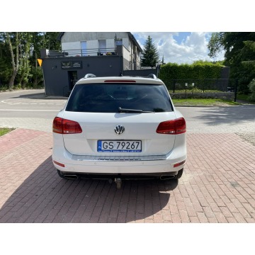 Volkswagen Touareg  Kombi 2013,  3.0 diesel, automat - Na sprzedaż za 39 900 zł - Słupsk - zdjęcie 7