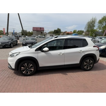 Peugeot 2008  Hatchback 2016,  1.2 benzyna - Na sprzedaż za 19 900 zł - Sade Budy - zdjęcie 12