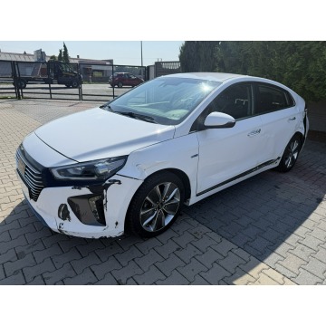 Hyundai IONIQ  Liftback 2018,  1.6 hybryda, automat - Na sprzedaż za 33 900 zł - Zielona Łąka - zdjęcie 5
