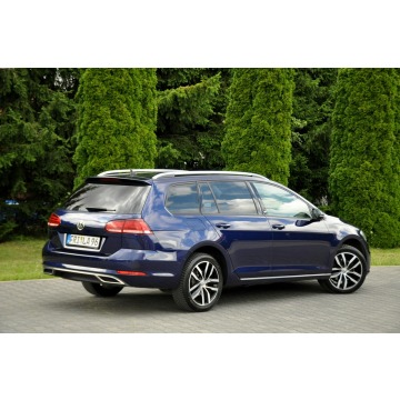 Volkswagen Golf  Kombi 2017,  2.0 diesel, automat - Na sprzedaż za 45 900 zł - Ostrów Mazowiecka - zdjęcie 6